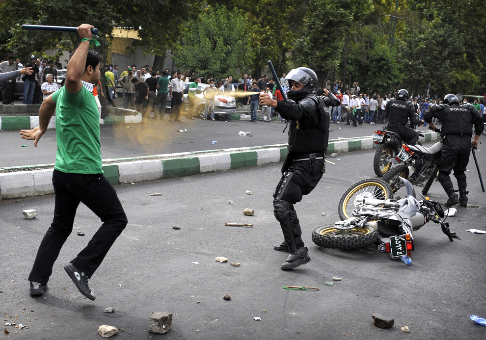 riot in iran