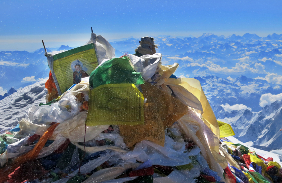 Climbing Mount Everest - Photos The Big -