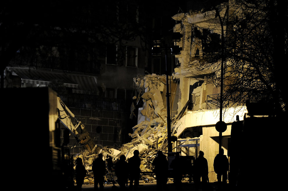 Фотография: Землетрясение в Италии №18 - BigPicture.ru