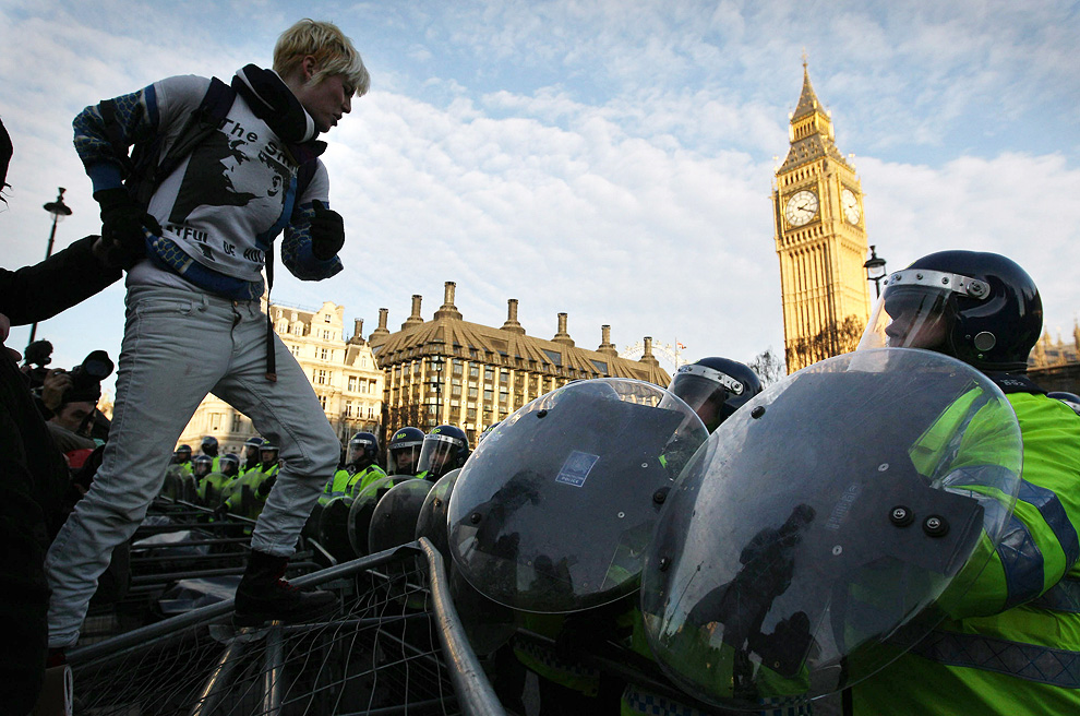 London tuition fee protest - Photos - The Big Picture - Boston.com