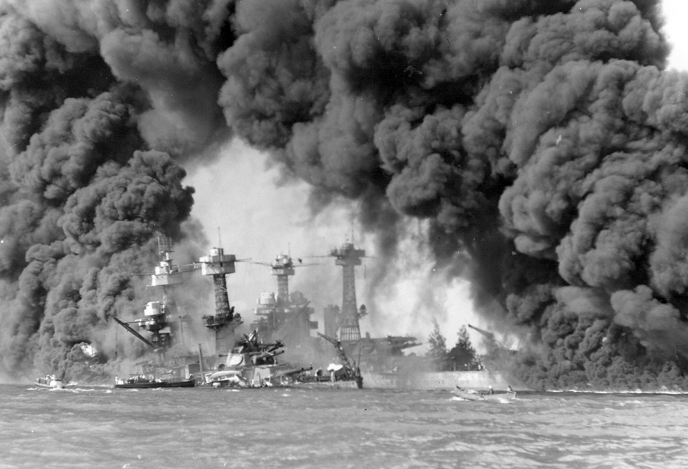 Pearl Harbor, 69 years ago today - Photos - The Big Picture - Boston.com