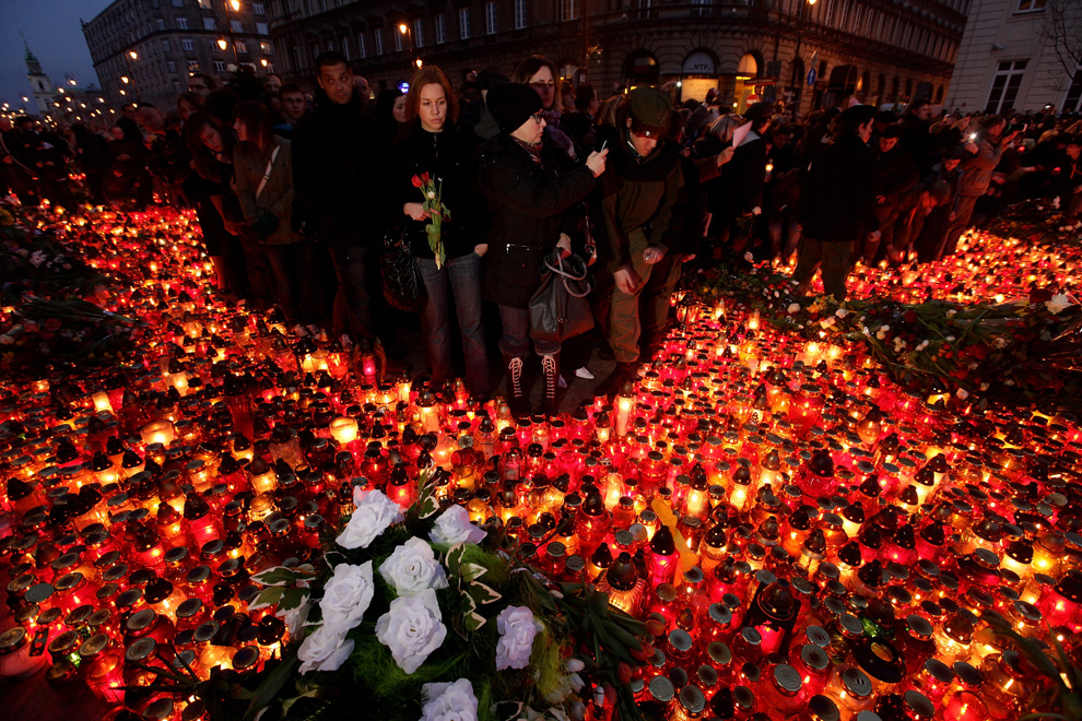 Poland in Mourning - Photos - The Big Picture - Boston.com