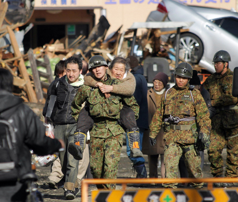 รวมภาพถ่าย ผลกระทบจากแผ่นดินไหวในญี่ปุ่น 2011-03-11