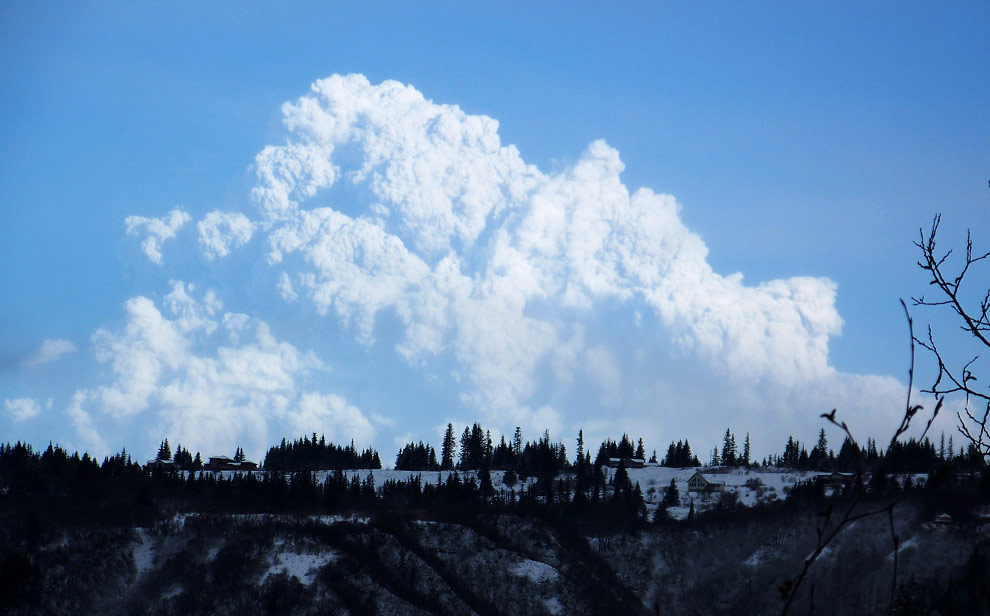 Фотография: Извержение вулкана на Аляске №3 - BigPicture.ru