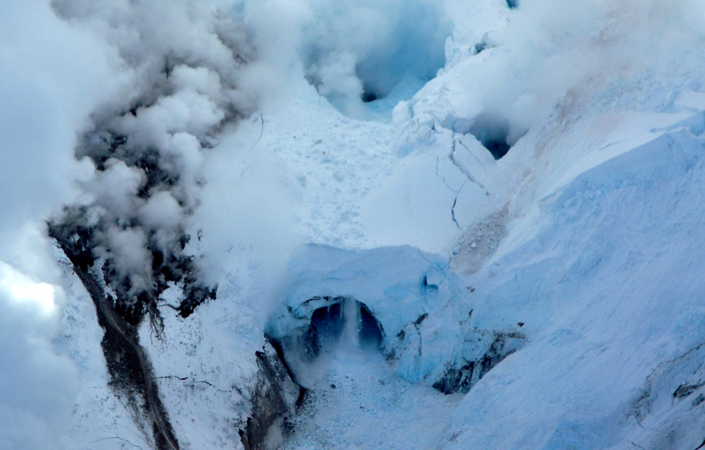 Фотография: Извержение вулкана на Аляске №6 - BigPicture.ru
