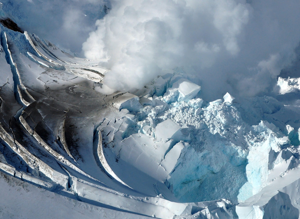 Фотография: Извержение вулкана на Аляске №7 - BigPicture.ru