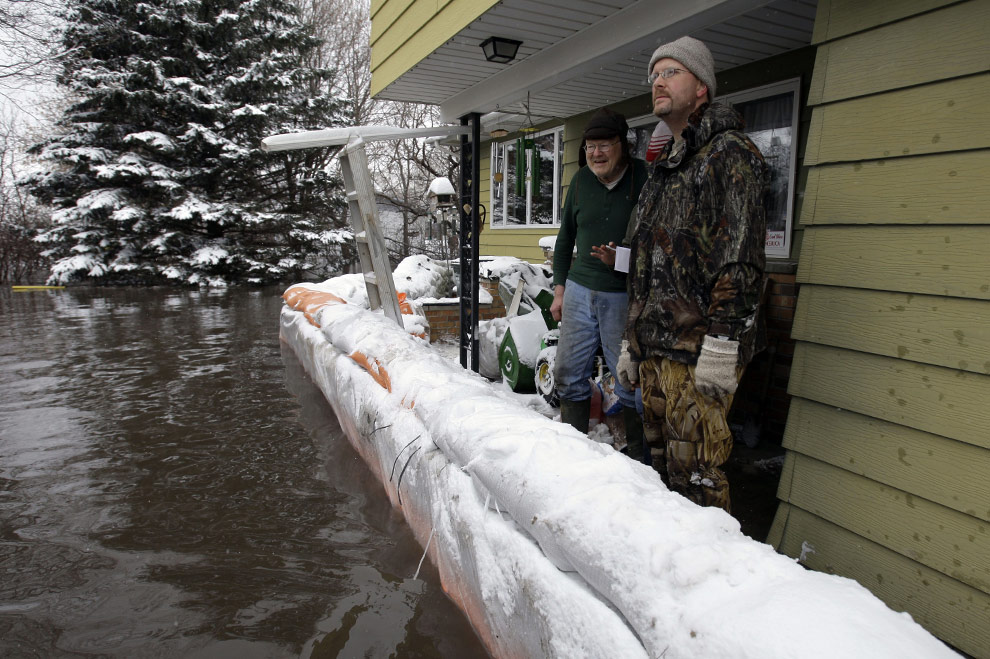 Фотография: Самое большое за последнее столетие наводнение в США №22 - BigPicture.ru