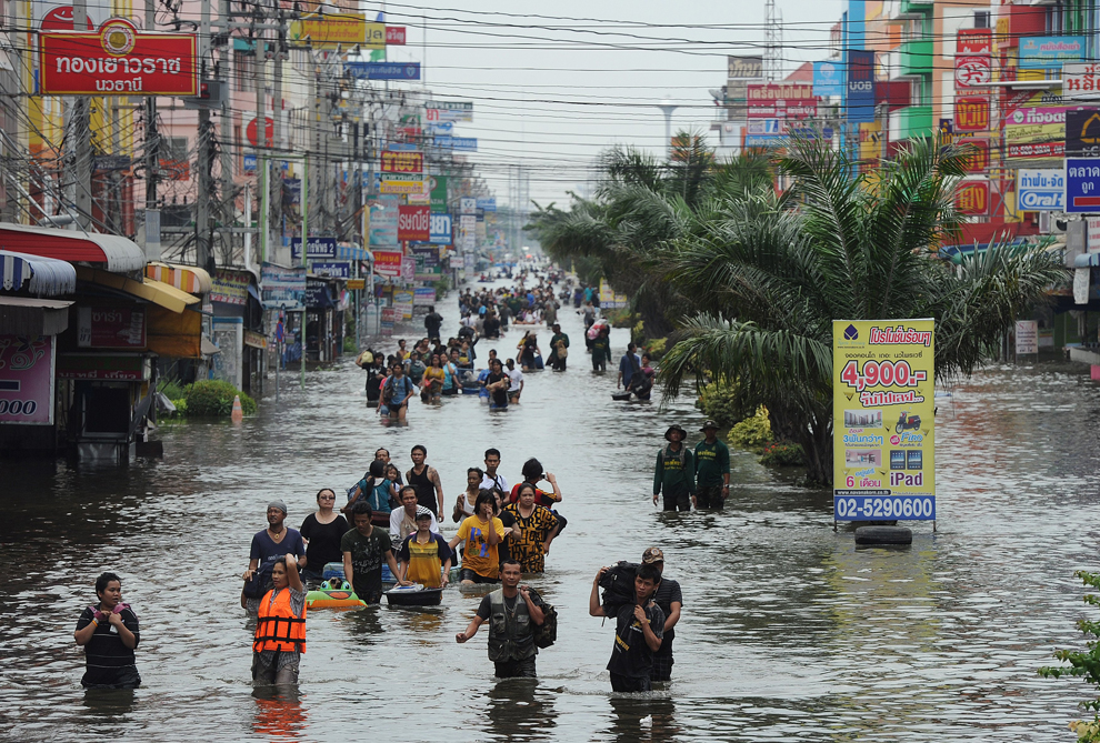 Những hình ảnh mới nhất về lũ lụt tại Bangkok.31